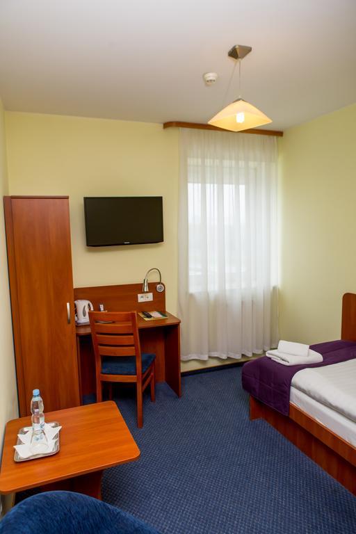 Hotel Classic Rzeszów Zimmer foto