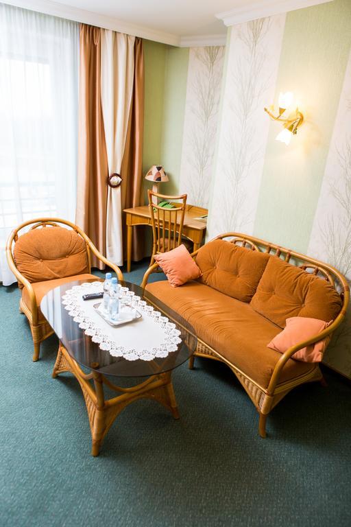 Hotel Classic Rzeszów Zimmer foto