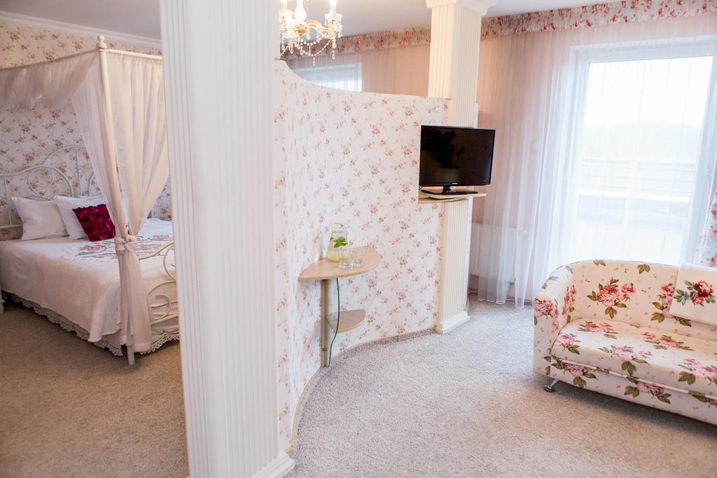 Hotel Classic Rzeszów Zimmer foto